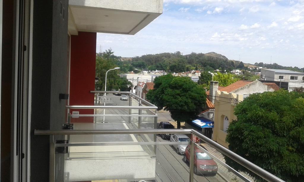 Апартаменты Balcones De Tandil Departamentos Экстерьер фото